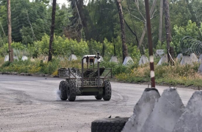 Ukraine’s war robot use rises 122% in 6 months as frontline ‘death zone’ expands