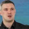 Ukrainian soldiers criticize the dismissal of the popular Defense Minister