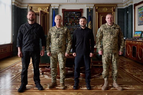 Ukrainian troops are pinning their hopes on a new top general after losing their star defense minister.