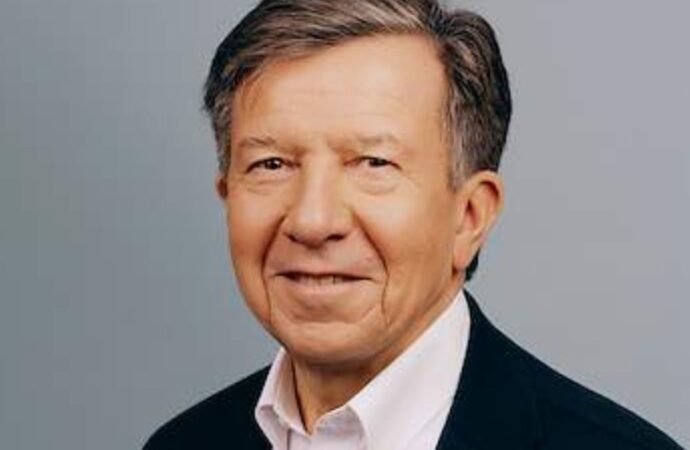Unifrance re-elects Gilles Pélisson as president of the French film and television organization
