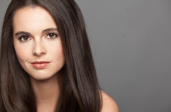 Vanessa Marano to Produce and Star in Frontières Horror Comedy ‘Ring Leader’: ‘It’s About ‘Bridesmaids’ and ‘Self Help’ (EXCLUSIVE)