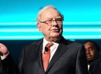 Warren Buffett says he made the call for Berkshire to invest in Alphabet, but regrets not doing it sooner
