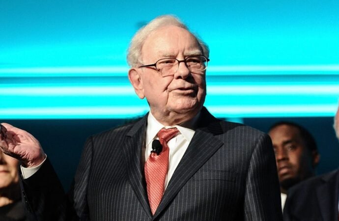 Warren Buffett says he made the call for Berkshire to invest in Alphabet, but regrets not doing it sooner