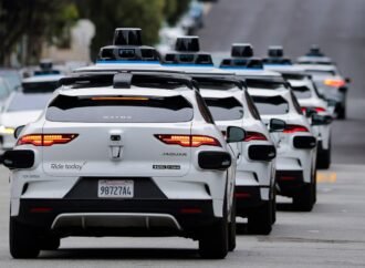 Waymo says San Francisco service resumed after hour-long pause | TechCrunch