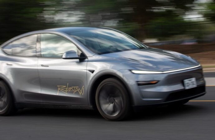 We have more figures on the progress of the Tesla Robotaxi. Here are the 7 that mattered the most.