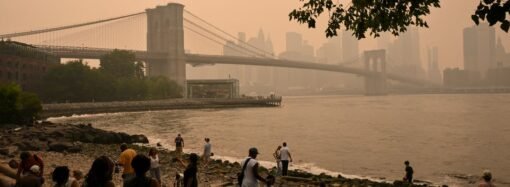 What cities from Chicago to Washington, DC look like under a blanket of wildfire smoke