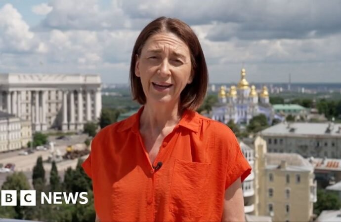 Why Ukrainian attacks on annexed Crimea are a blow to Putin