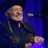 Willie Nelson urges Americans to fight the construction of data centers: “They only destroy the environment around them”