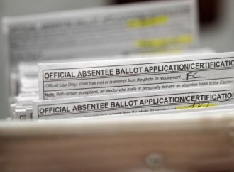 Wisconsin Democrats want to allow absentee voters to cast new primary ballot