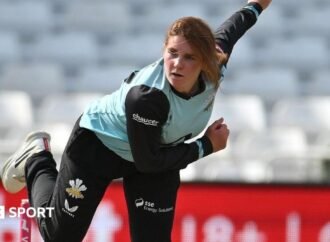 Women’s T20 explosion: Surrey beat Blaze to top and Yorkshire beat Somerset