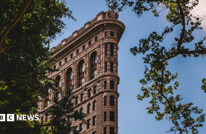 Would you pay $58.5 million to live in New York City’s historic Flatiron building?