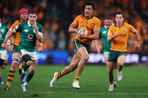 Joseph Suaalii on the Wallabies' charge.