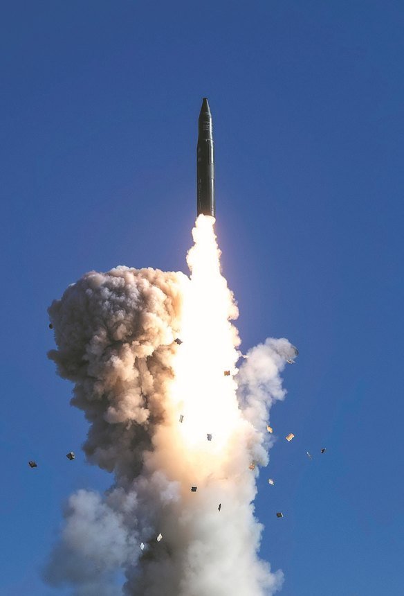 Image released by the Chinese military showing the launch on September 25, 2024 of an intercontinental ballistic missile carrying a dummy warhead.