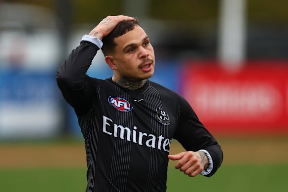 Uncertain future: Bobby Hill and Collingwood are working to separate.