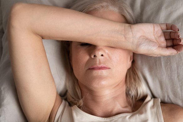Estrogen therapy was associated with a reduced risk of Alzheimer's disease in women with premature ovarian failure.