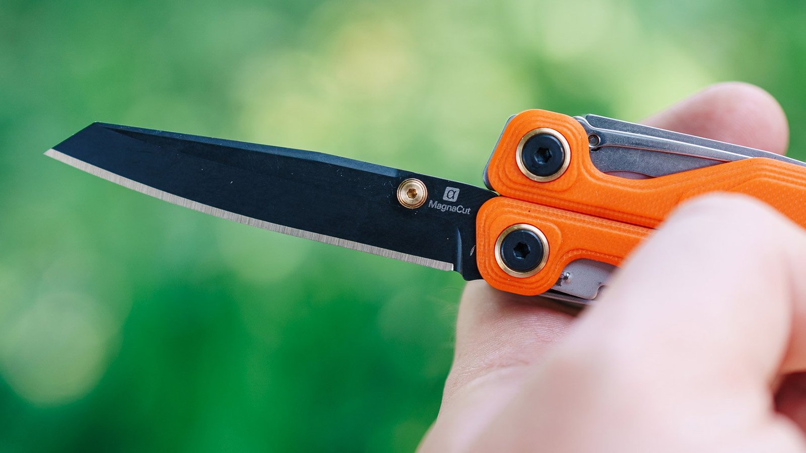 Leatherman Wave Alpha multitool with open knife blade