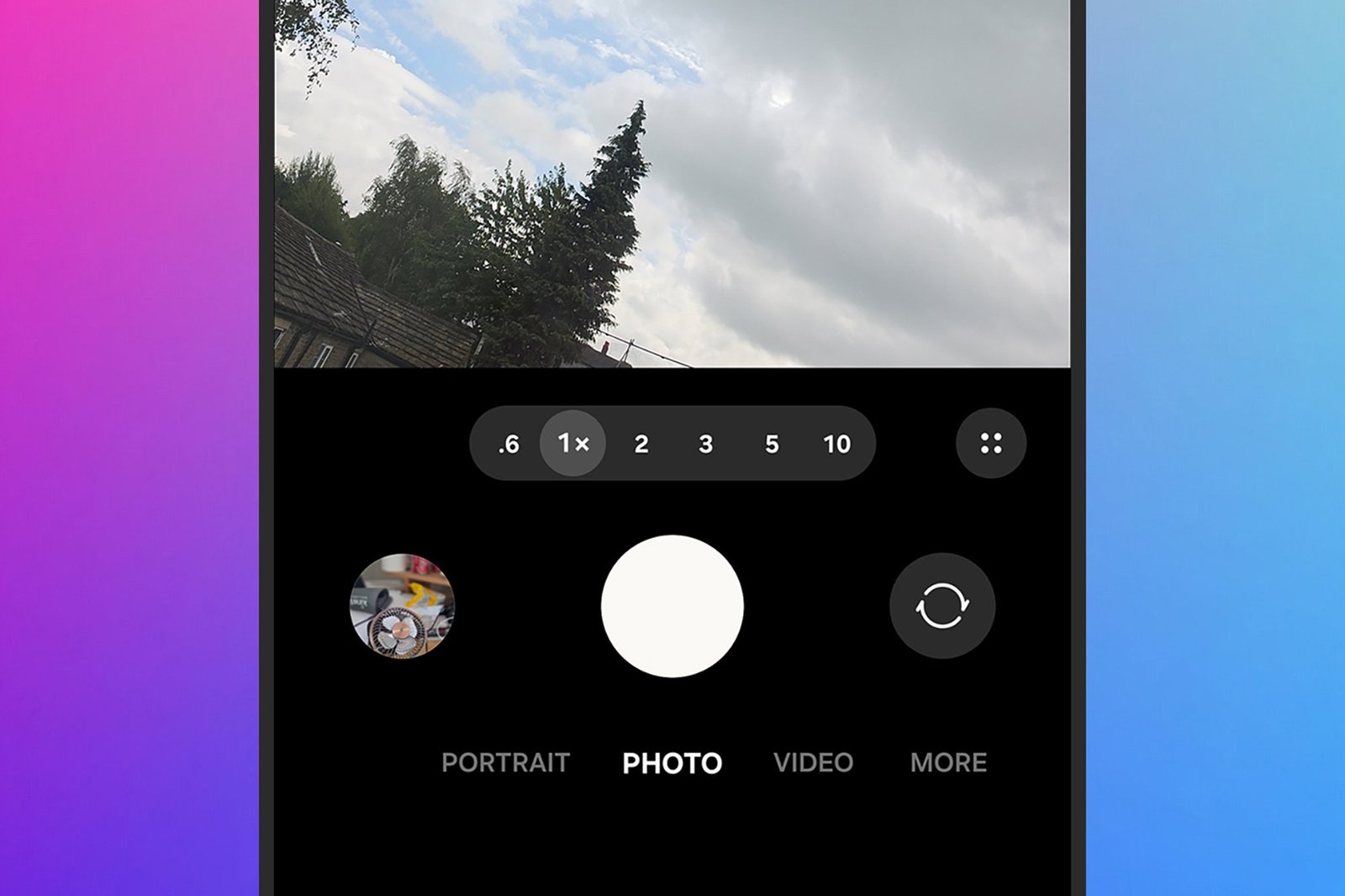 The Galaxy Camera interface.