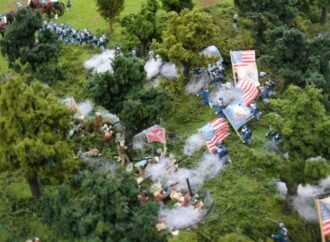 10,033 tiny clay cats reenact the Civil War at a Gettysburg museum