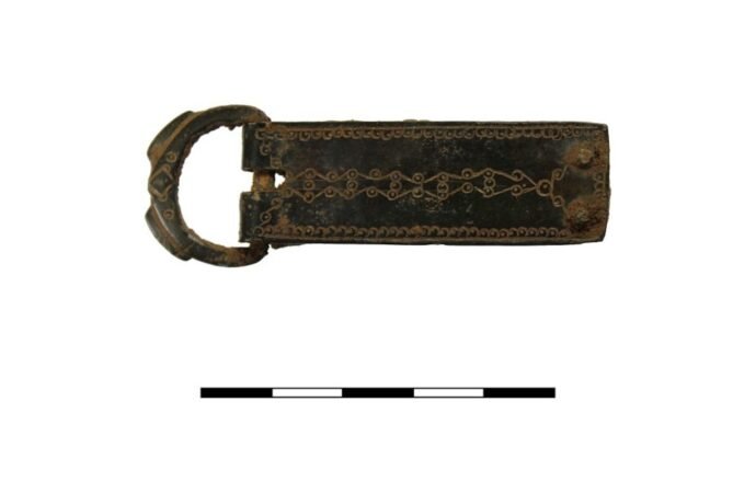 1,600-year-old phallic nail cleaner discovered near roadwork in England