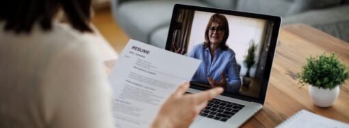 A recent grad shares the cold outreach email she sent to a CEO that got her an internship