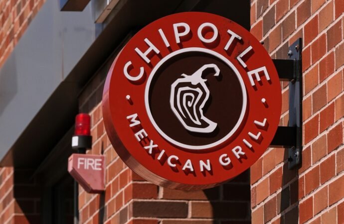93% of jalapeno salmonella problems came from Mexican restaurants including Chipotle and Qdoba, officials say | Fortune