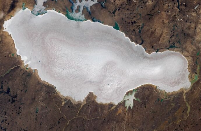 A Bare Summer for Barnes Ice Cap – NASA Science