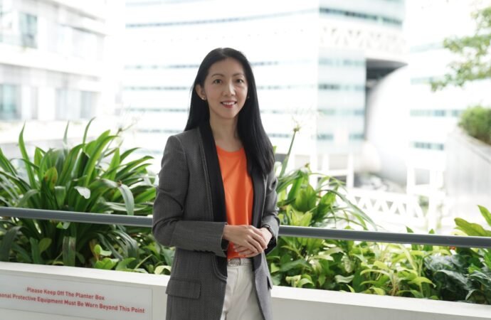 A subsidiary of Southeast Asia’s largest tech firm is looking to build a ‘regional digital banking group’ out of Singapore | Fortune