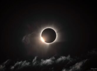 APOD: 2026 August 14 – Total Solar Eclipse from Greenland – NASA Science