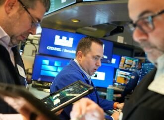 ASX dips as oil rises on Middle East tensions; Wall Street retreats on inflation talk