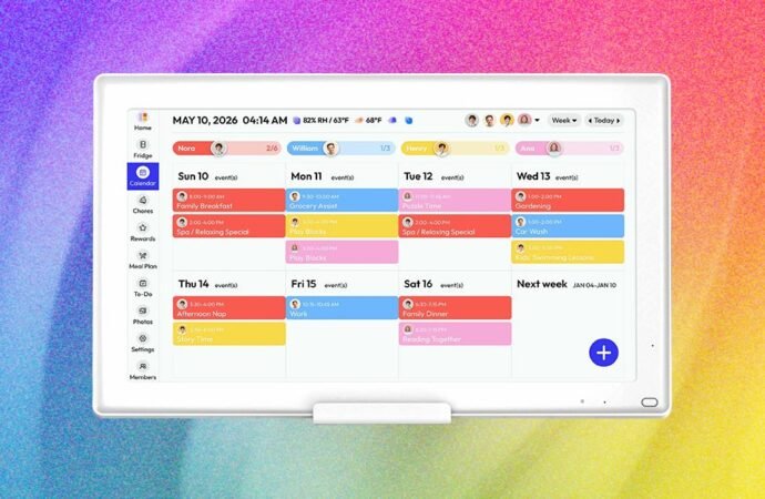 After Hating My First Digital Wall Calendar, It’s Now My Favorite Gadget