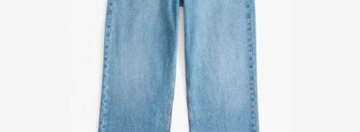 All Abercrombie jeans are up to 50% off right now, and you can get an extra 15% off with this code