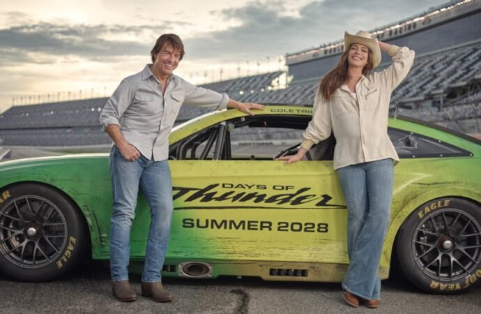 Anne Hathaway Joins Tom Cruise in ‘Days of Thunder’ Follow-Up; Paramount Sets Release Date (EXCLUSIVE)