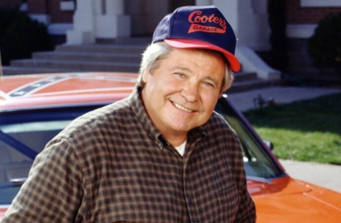 Ben Jones, Actor Turned Politician Who Played Cooter Davenport in ‘The Dukes of Hazzard,’ Dies at 84