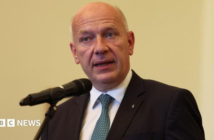 Berlin is being blackmailed by hackers, mayor says
