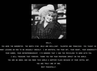Beyoncé Pays Tribute to Dolly Parton: ‘You Were the Barometer’