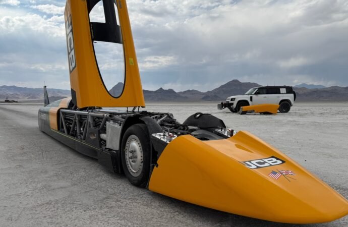 Britain’s Andy Green sets another speed record, this time for fastest run in a hydrogen-powered car