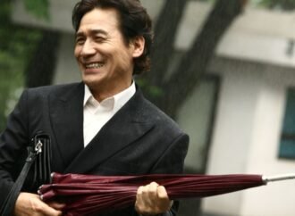 Busan Festival Honors Ahn Sung-ki, Market Names Thailand Country of Honor