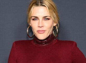 Busy Philipps Reveals She Had Brain Tumor Removed: ‘Grateful That I’m Alive’