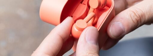 CMF has managed to make cheap but good clip earbuds