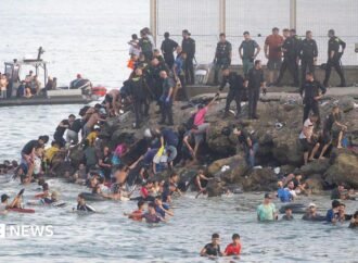 Ceuta: EU calls for stronger borders after migrant crossings into Spanish territory