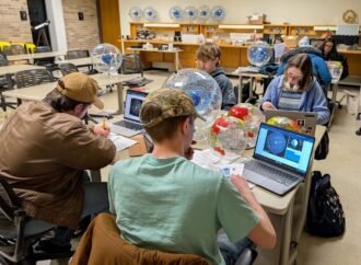 Community College Instructors Bring Astronomy Textbook Into 21st Century – NASA Science