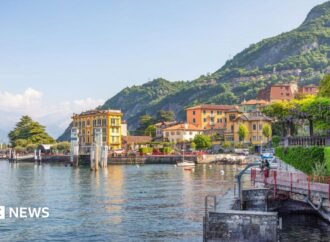 Como mayor bans bikes in city centre after being hit by one