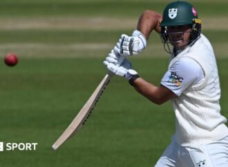 County Championship: Worcestershire and Lancashire draw at New Road
