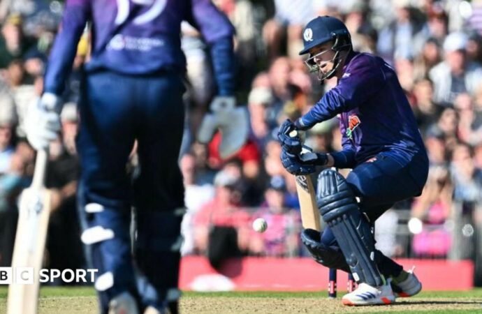 Cricket World Cup League 2 Tri-Series: Scotland scrape one-wicket win over UAE on penultimate ball