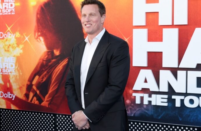 David Ellison Is Promising Theater Owners Contractual Guarantees for Paramount-Warner Bros. 30-Film Annual Slate. But What if Moviegoers Don’t Care?