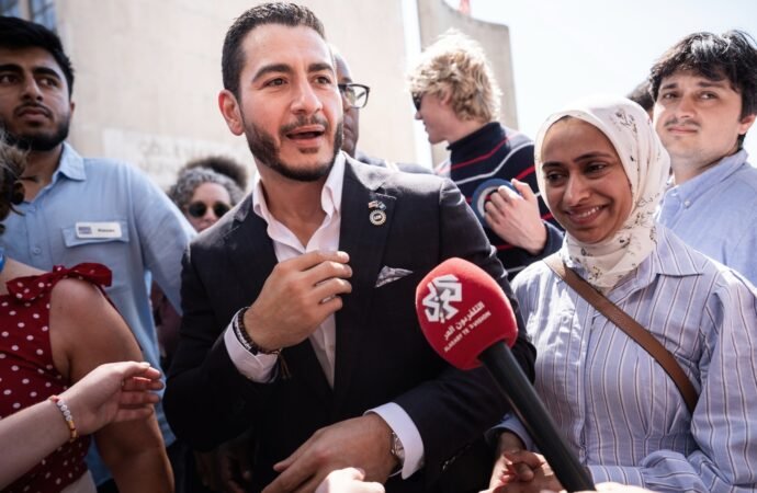 Democrats try to present a united front in Michigan after bitter primary