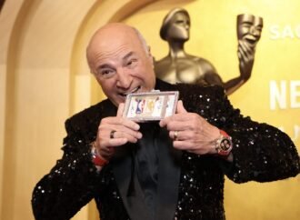 Despite having a net worth of $400 million, Kevin O’Leary still shops at Walmart for $29 jeans: ‘I’m always looking for a great deal’ | Fortune