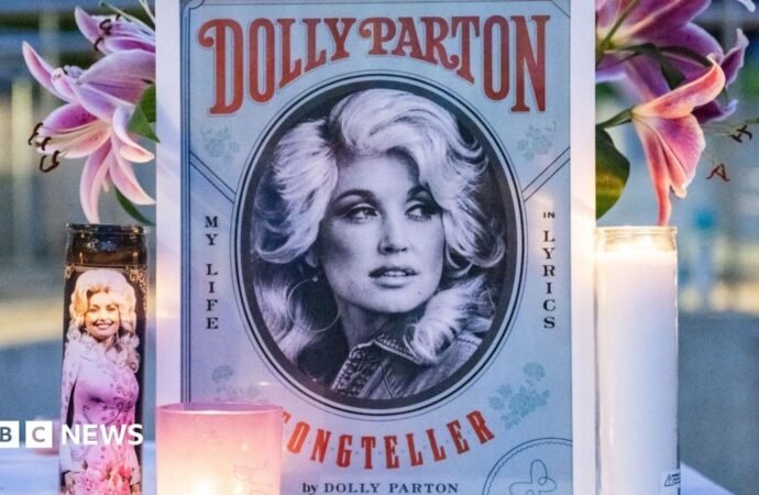 Dolly Parton laid to rest alongside husband in Nashville