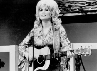 Dolly Parton once turned down a song request from Elvis Presley. That was just one business decision that helped build her $650 million empire | Fortune