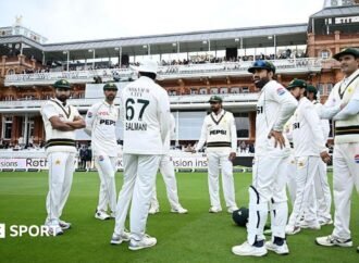 England v Pakistan: Tourists drop seven players, call up seven and release coach Sarfaraz Ahmed